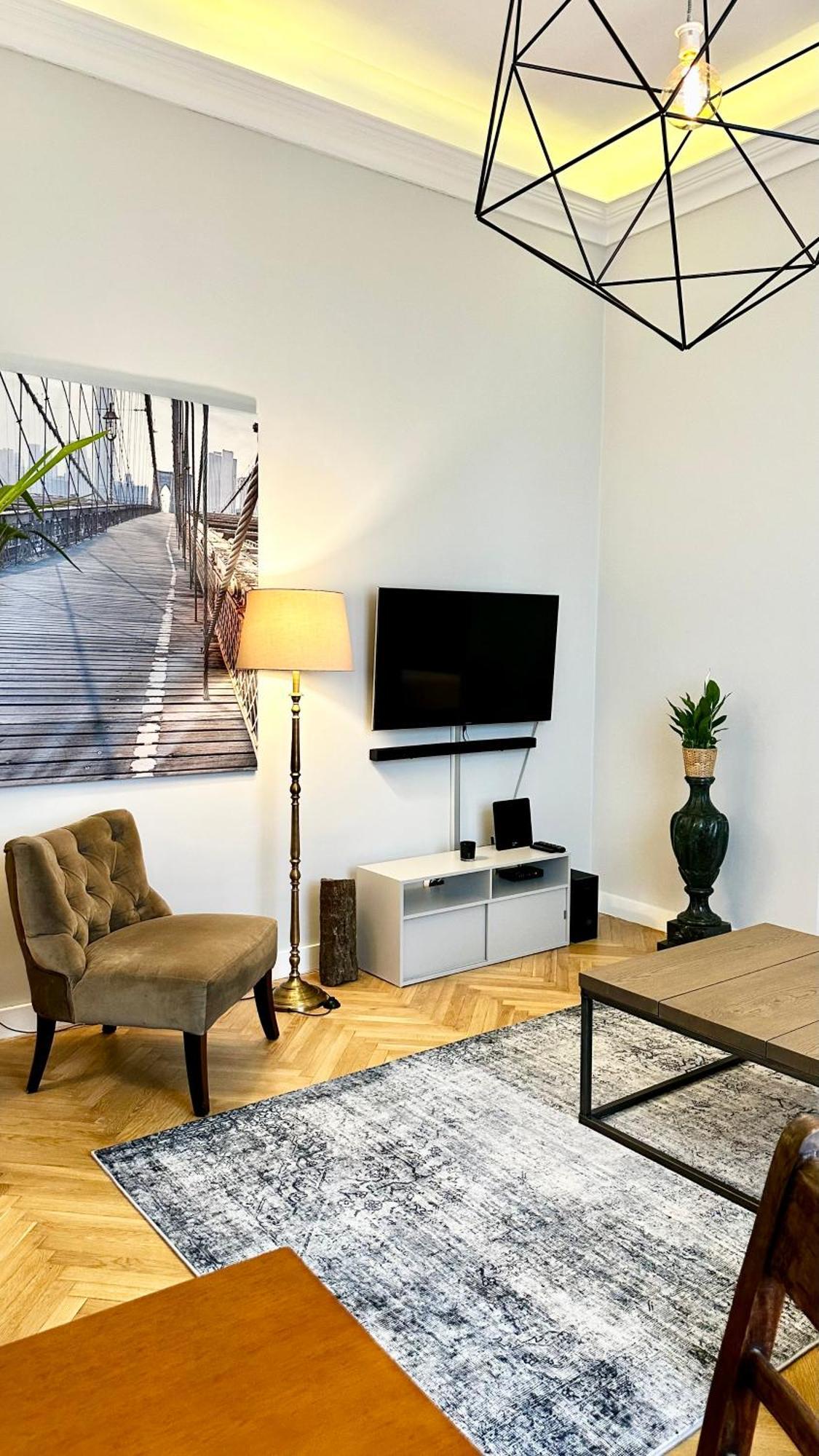 4M High Apartment In Heart Of Warsaw! Exterior photo