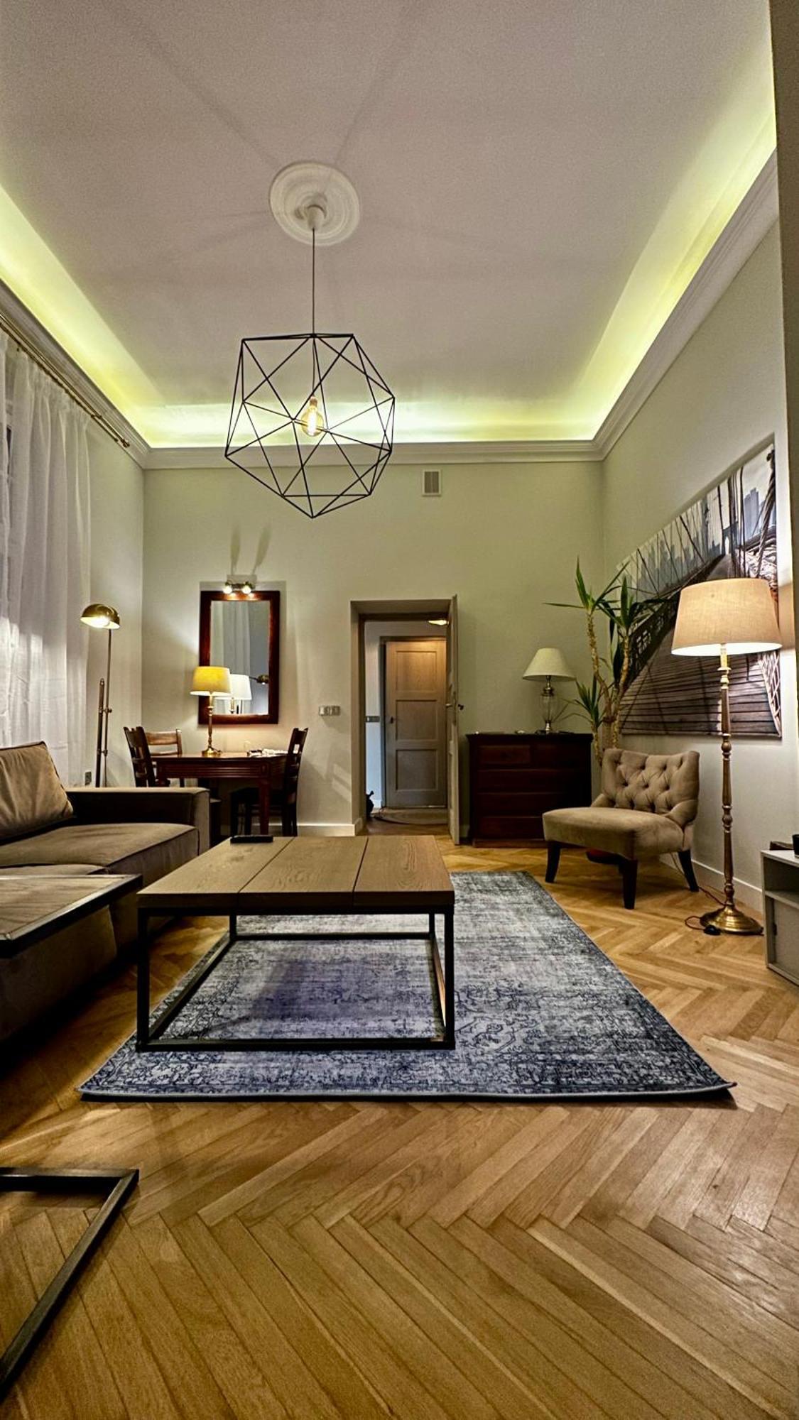 4M High Apartment In Heart Of Warsaw! Exterior photo