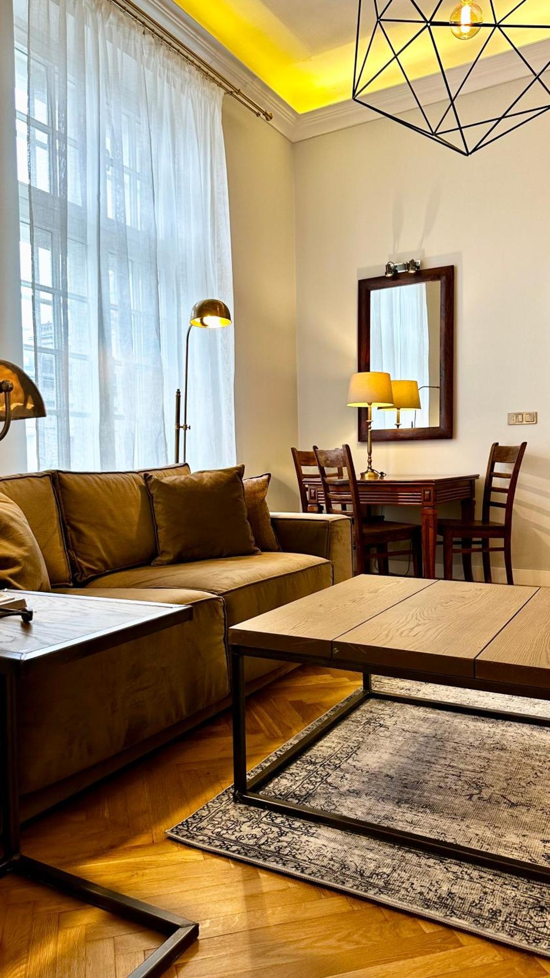 4M High Apartment In Heart Of Warsaw! Exterior photo